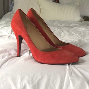 Never worn J Crew suede heels